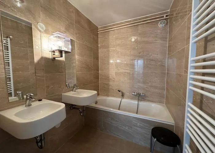 Дом отдыха Bungalowpark Landsrade-1 By Interhome Гульпен